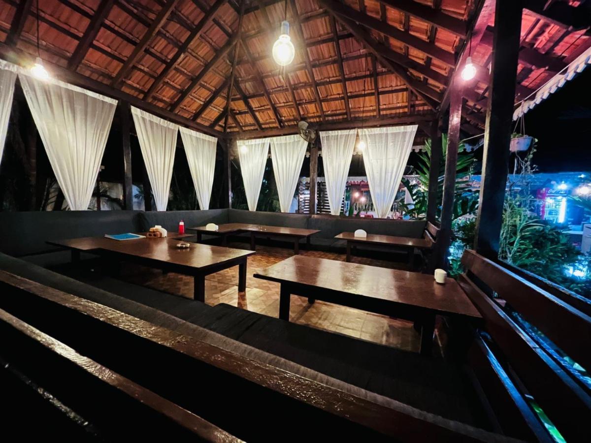 Naga Cottages Morjim Exterior foto